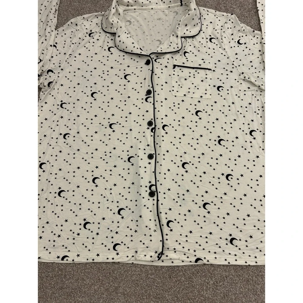 Cozy Soft Pajama Top Womens XL White Celestial Moon Star Print Excellent L/S